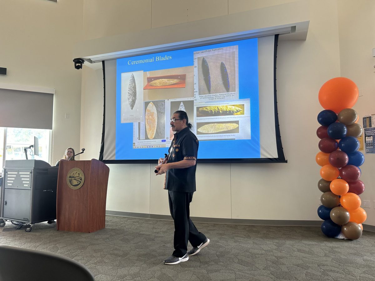 Native American Counselor and Spiritual Guide Al Striplen discusses ceremonial blades during a three-day event, kicking off Native American Heritage Month at Cosumnes River College on Nov. 5. Native American Higher Education Resources hosts the event on campus from Nov. 5-7 in Winn-150 and the quad, educating students and staff about California’s Native American history.