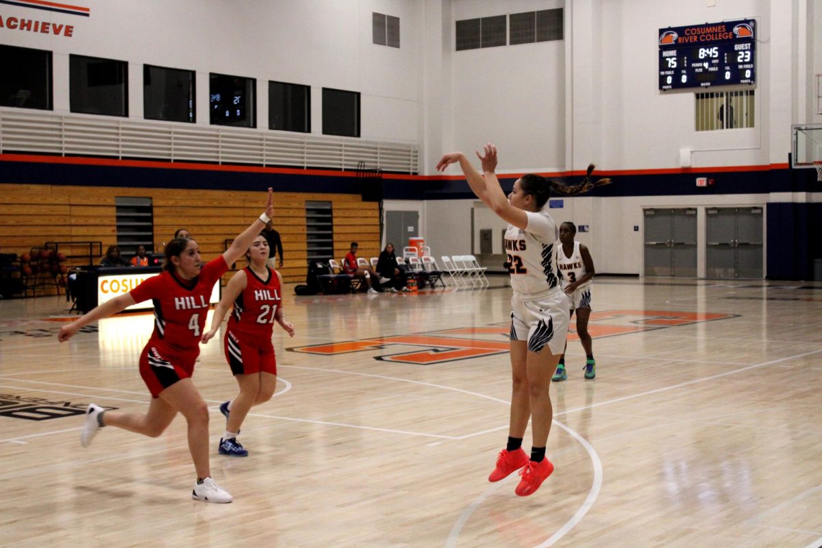 Freshman forward Jasmine Hearn takes a shot in the fourth quarter during the Hawks' Nov. 22 victory against Foothill College. The Hawks improve to a 5-3 overall record after defeating College of the Siskiyous on Thursday.