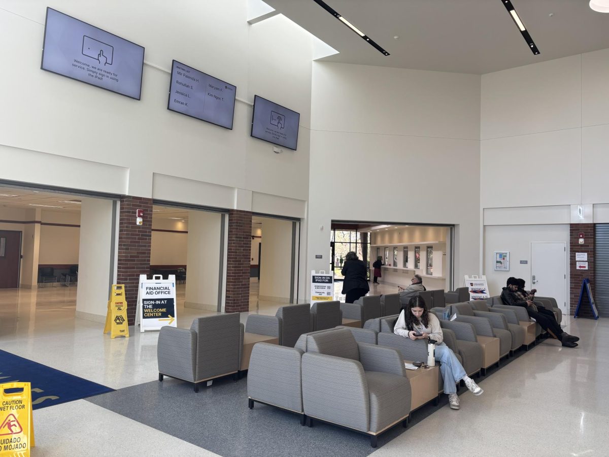 Students wait in the College Center for an appointment with a counselor on Feb. 4. Students can receive help from counselors with forms, filing petitions and completing their student educational plan. 